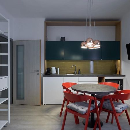 7Domb Apartman Komló Eksteriør billede