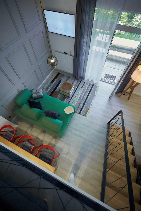7Domb Apartman Komló Eksteriør billede