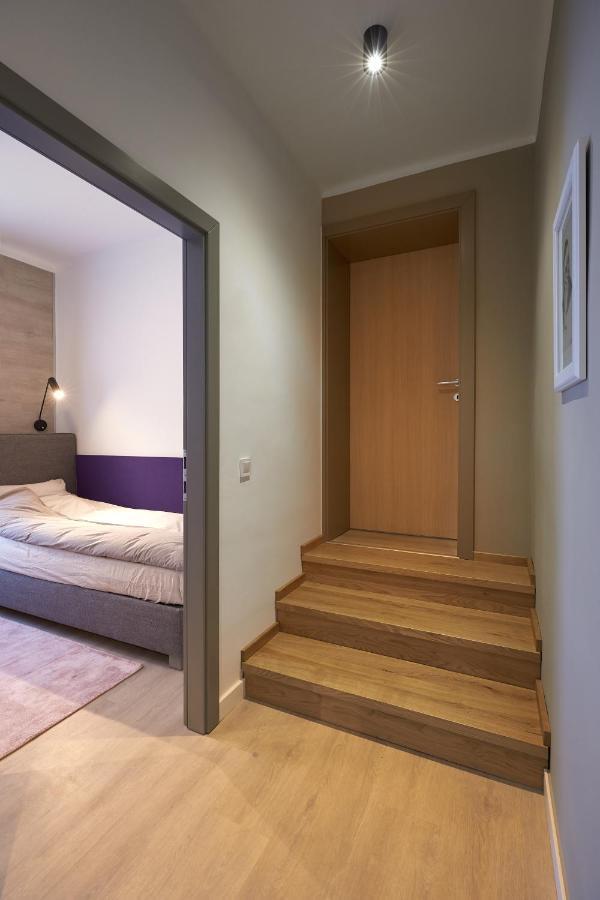 7Domb Apartman Komló Eksteriør billede